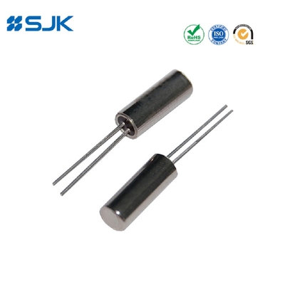 ซื้อ 3 X 8 มิลลิเมตร ผ่านรู คริสตัลเรซอนาเตอร์ ด้วย 32.768KHz 12.5pF ± 20ppm -20 ~ + 70 ° C การผลิตออนไลน์