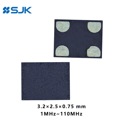 SMD 4 Pads 3225 MEMS ออสซิลเลอเตอร์พลังงานต่ํา 14.7456MHz 1.62-3.63V, -20~+70°C ±20ppm